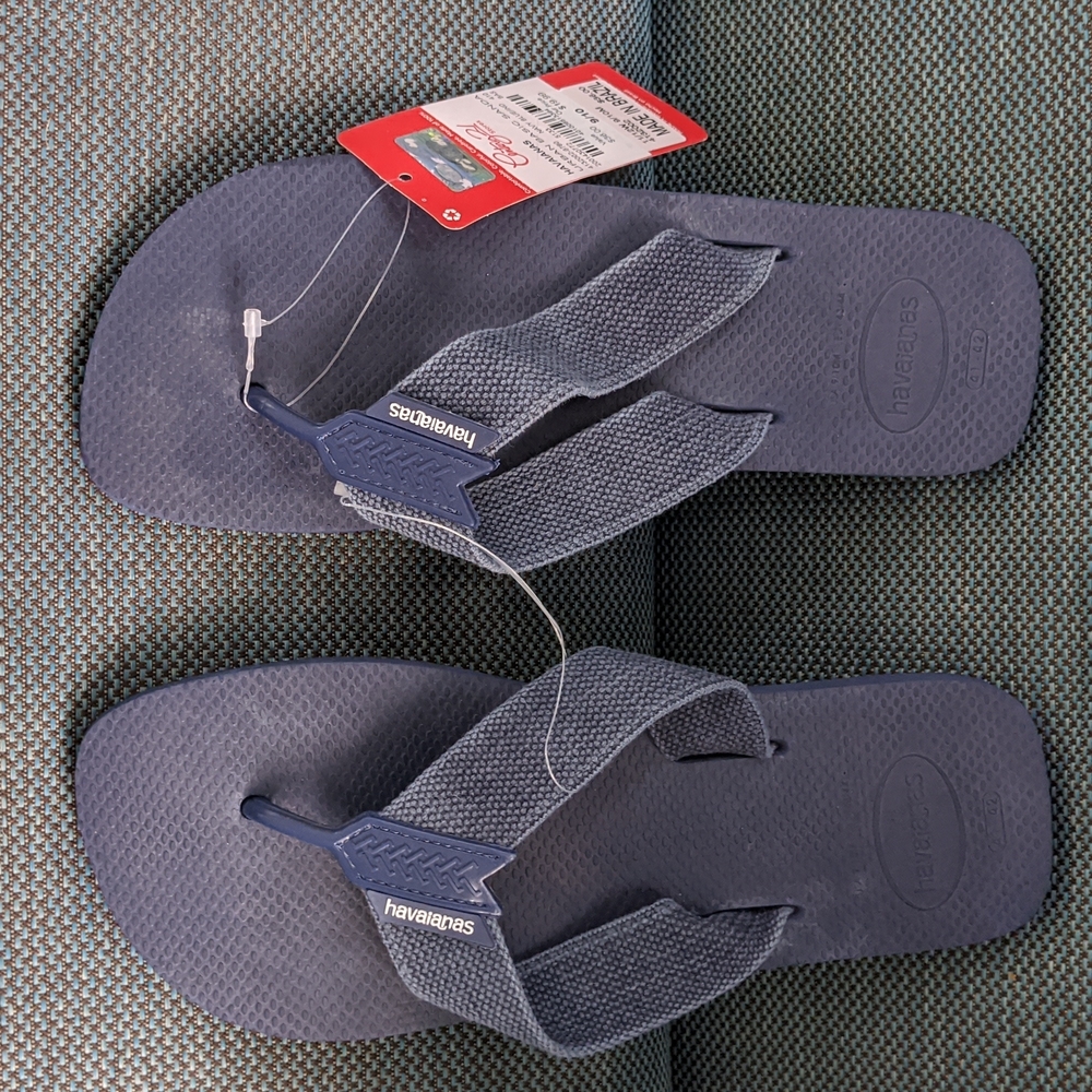 HAVAIANAS sandals for Men Size 9/10 NWT